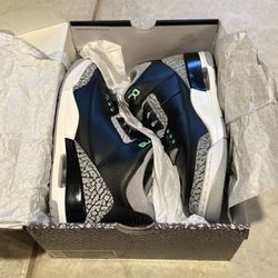 Jordan 3 Retro - Green Glow Size 10