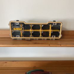 DEWALT Pro Tool Box/Organizer 