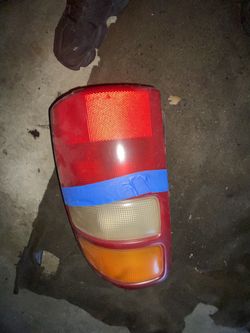 Tahoe Oem Rear Chevy Lights 2002/2003