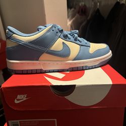 Nike dunks