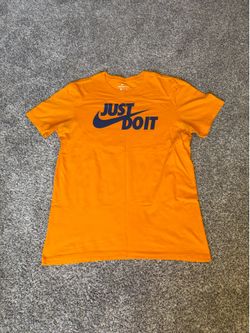 Nike T Shirt Size Large