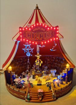Mr. Christmas Gold Label World's Fair Big Top Circus (2010) - Complete with Original Box & Adapter