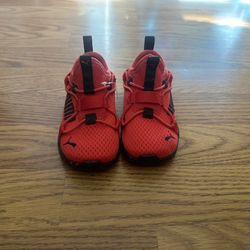 Toddlers Puma’s Size 5