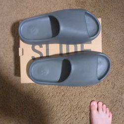 Yeezy Slides