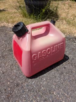 Gas Can 1.5 gallons empty