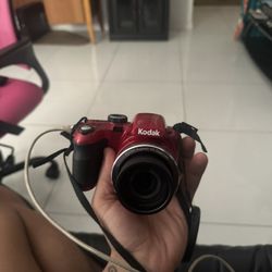 Kodak Camera Throw Me A Offer