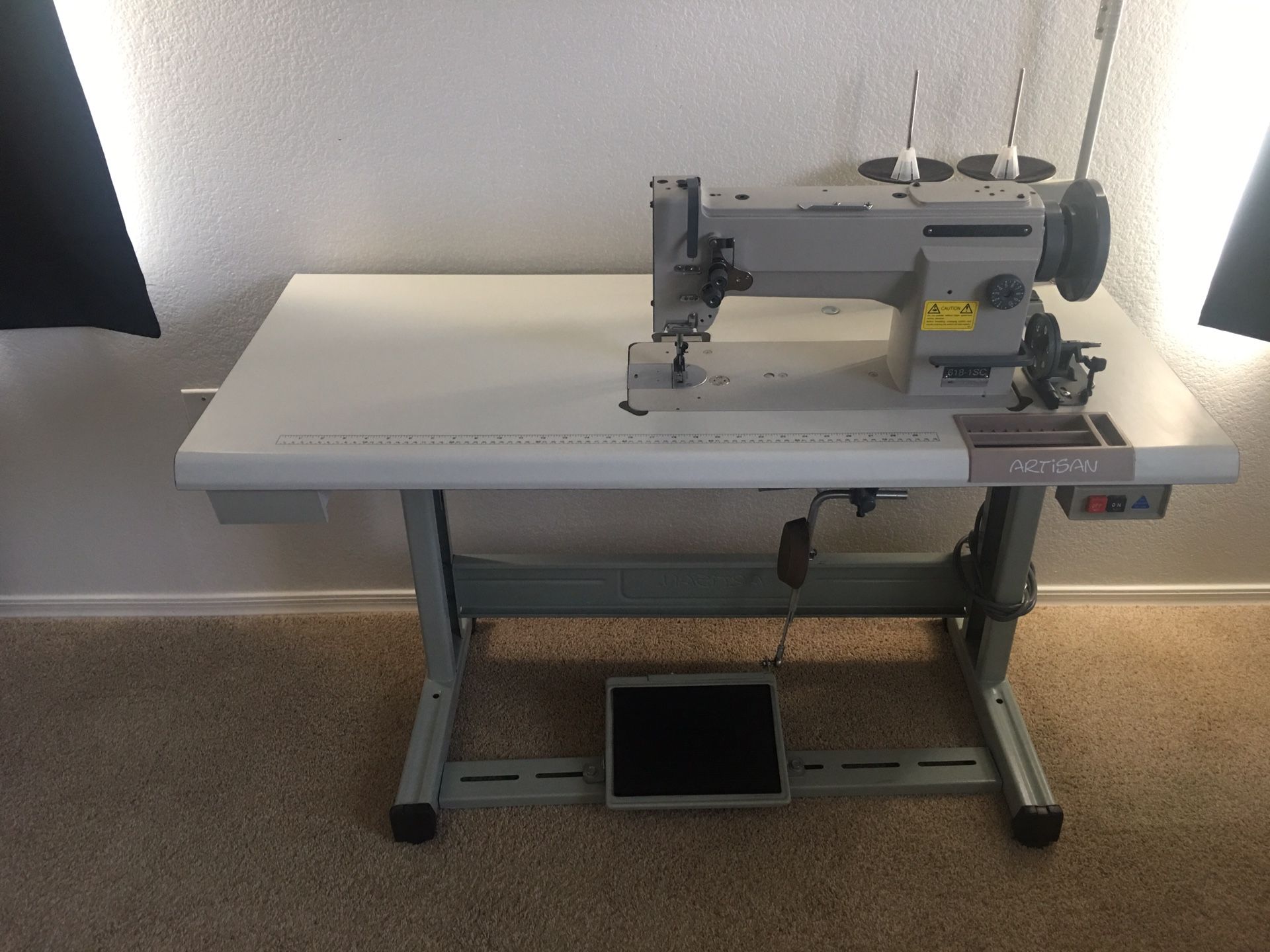 618-1SC Artisan Compound Needle Feed Walking Foot Machine