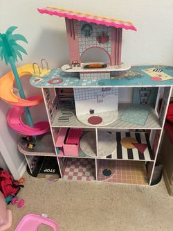 lol doll house