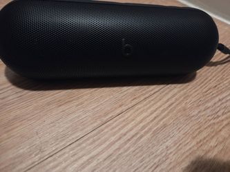 Beats pill Matte Black