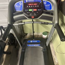 Horizon T101 Folding Treadmill — Great Condition, Well Maintained