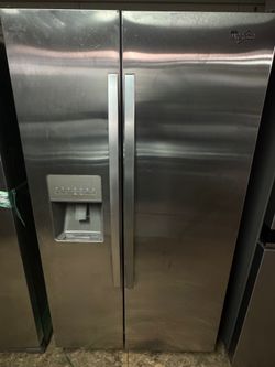 Whirlpool Refrigerator with Ice and Water Dispenser