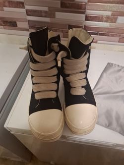 Black High-Top Sneakers with Thick Laces