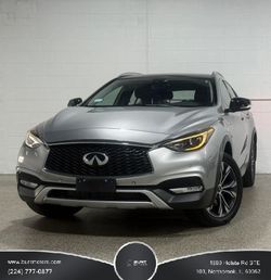 2017 INFINITI QX30