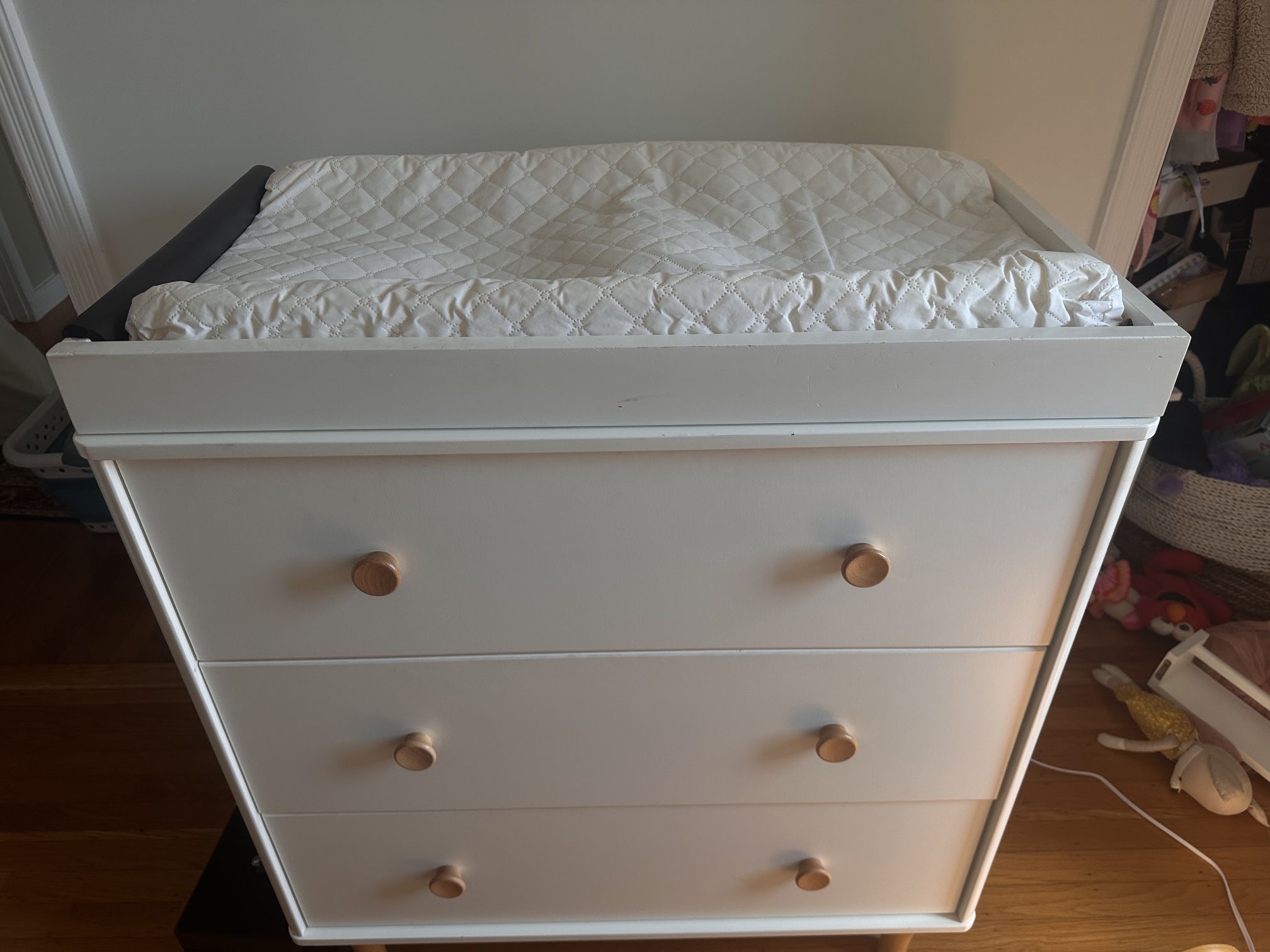 Babyletto Lolly 3-Drawer Changer Dresser with Removable Changing 