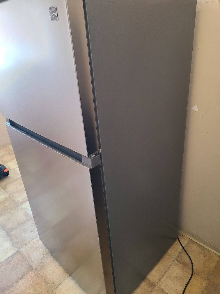 Kenmore REFRIGERATOR