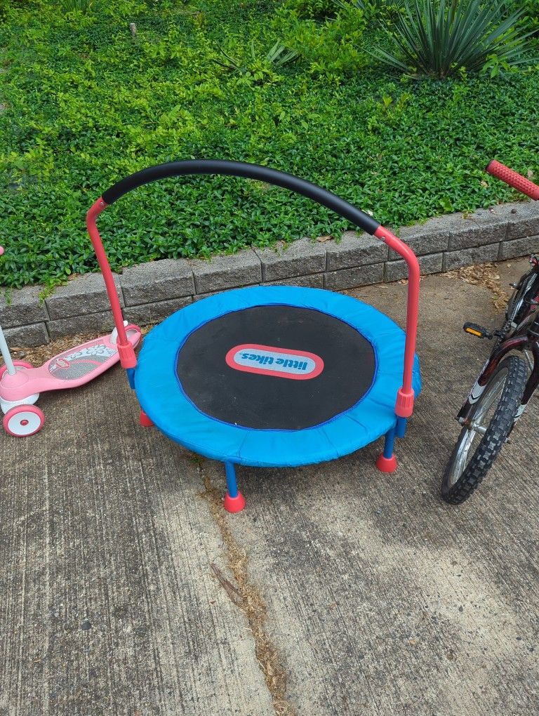 Little Tikes 3ft Trampoline