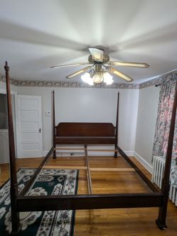 King sized 4-poster  bed frame  (by Henkel Harris)
