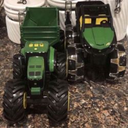 Toy John Deer Toys Lights Up And Makes Noise 