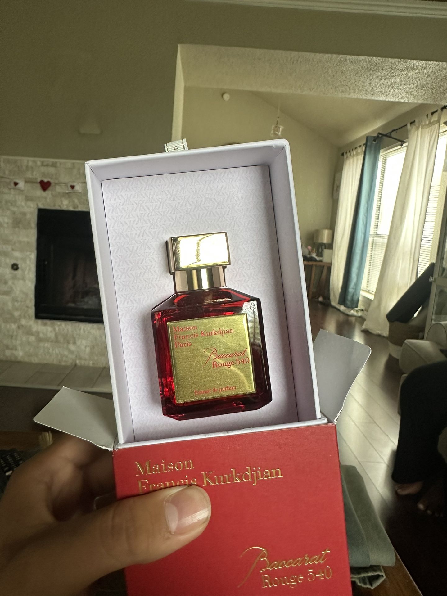 Mens cologne