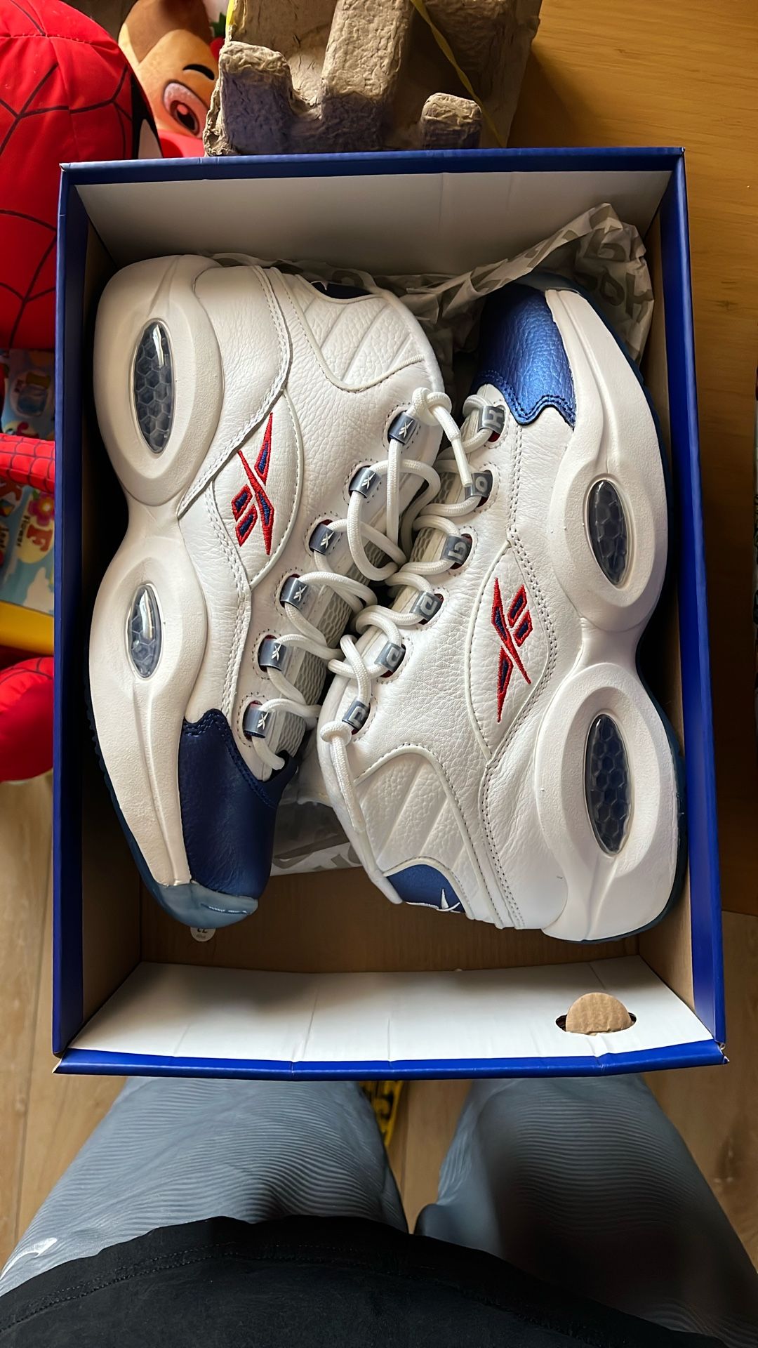 Reebok Iverson Questions Size 9
