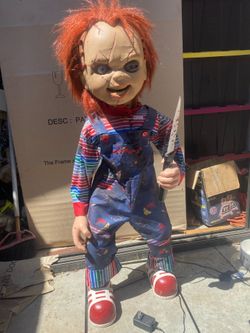 3.5FT Chucky animatronic