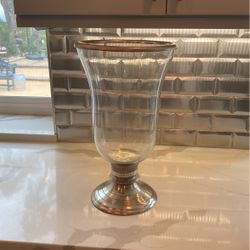 Candle holder