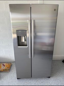 Stainless steel refrigerator