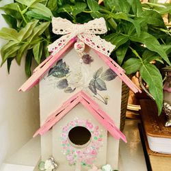 Hand-Painted Birdhouses!