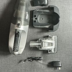 Shark SV736 15.6 Cordless Handheld Vacuum w/Wall Charger & Attachments RUNS SLOW