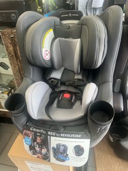 Evenflo REO by Revolve360 Rotating Convertible Car Seat – Like New