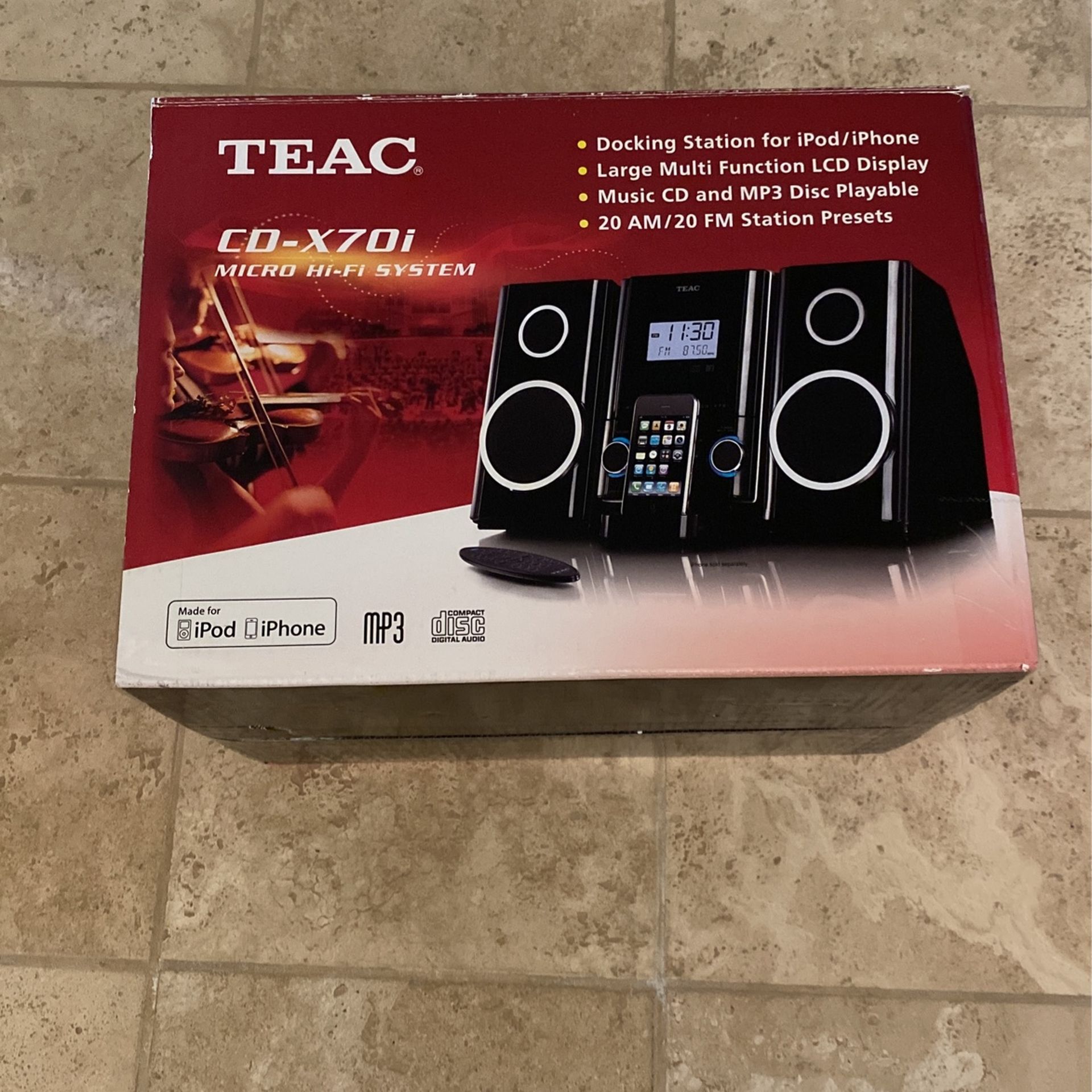 TEAC CD-X70i MICR0 HI - FI SYSTEM