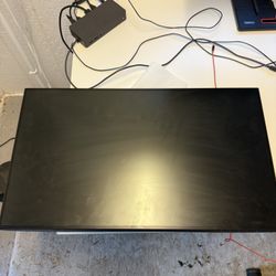 Dell Ultrasharp LED monitor -27 Inches