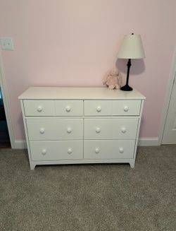 Storkcraft White Moss 6 Drawer Double Dresser