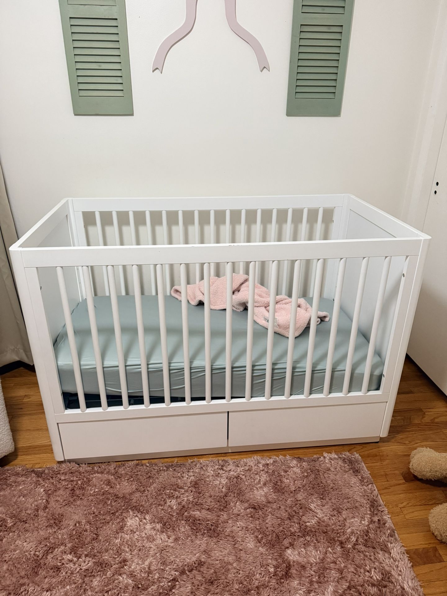 Pottery Barn Crib With Storage