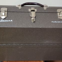Homak Industrial Cantilever Toolbox 18"