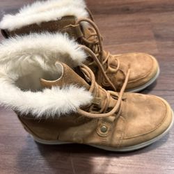 Sorel Women's Boots Size 9