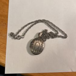 Vintage, Oval Locket Necklace
