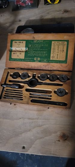 Antique tap and die set