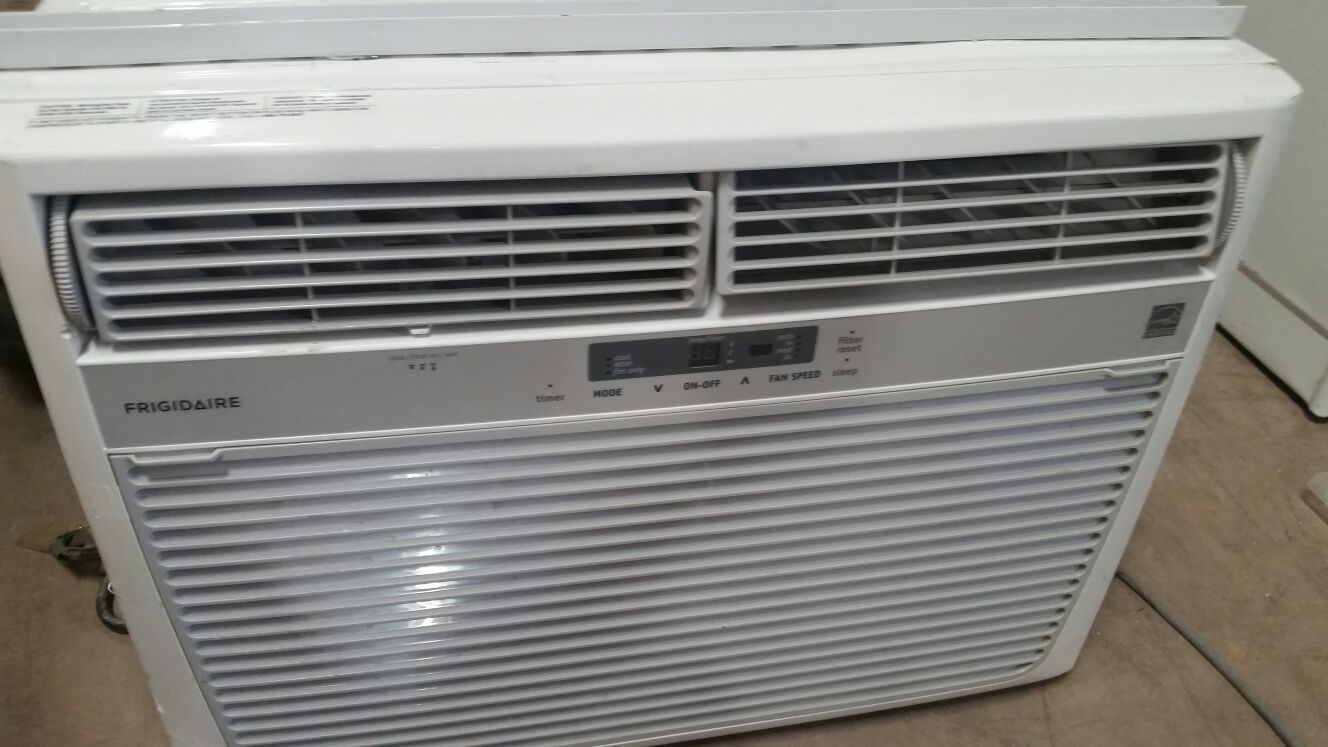 Frigidaire air conditioner 15,000 btu