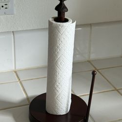 Village Wrought Iron Counter Top Rooster Paper Towel Holder