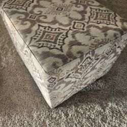 Ottoman/ Chest $35