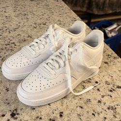Nike Court Vision Size M9