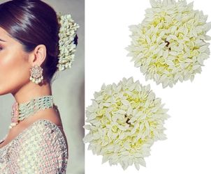 Beautiful Fashion Hair Gajra (flowers)