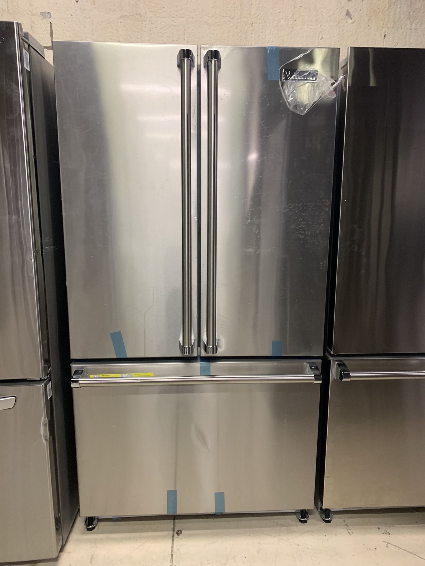 VIKING FRENCH DOOR REFRIGERATOR