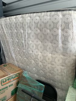 Free Queen bed with metal frame