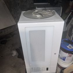 Large Microwave White Just Need Door Handle Worth $200 I Want $50 