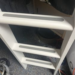 Bunk Bed Ladder / Queen Bed Slots