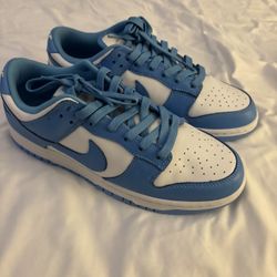 UNC dunk Low Size 10 New