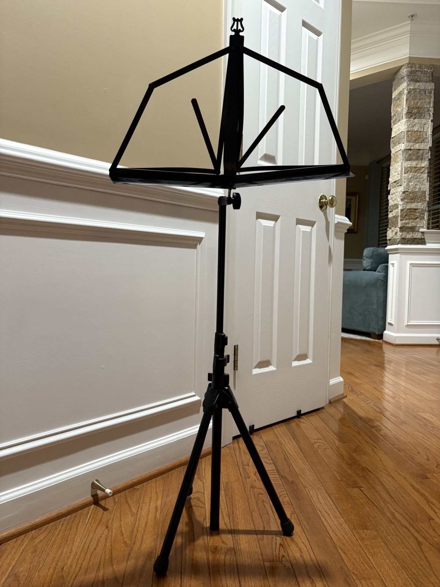 Foldable Music Stand
