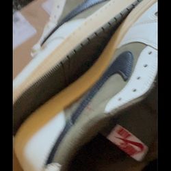 Air Jordan 1 Travis Scott  Low Medium Olive